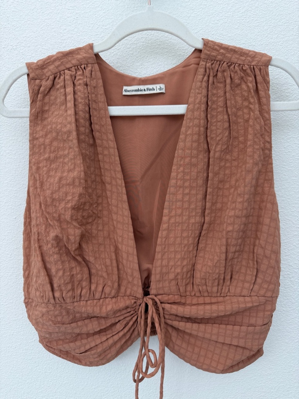 Abercrombie & Fitch Tie-Front Textured Crop Top